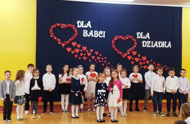 Dzieci z klasy 1b