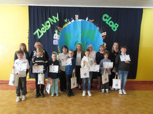 zielony glob