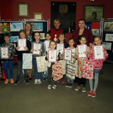 zdjęcie laureatów 