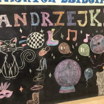 Szkolna dyskoteka andrzejkowa